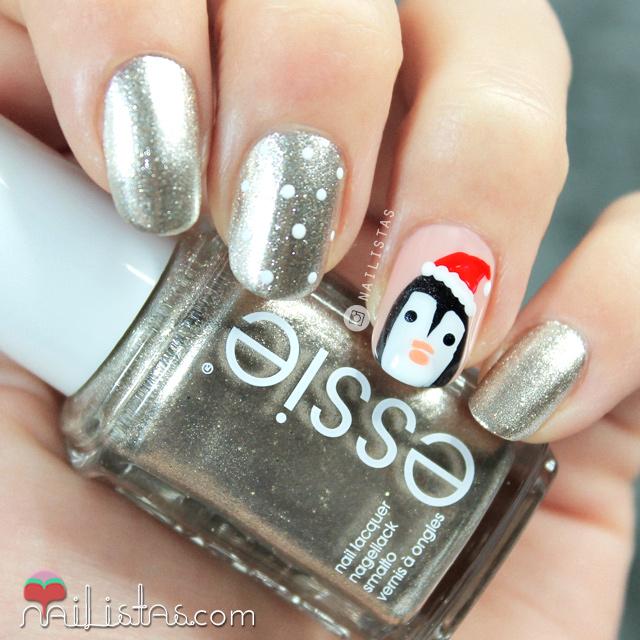 Uñas decoradas de Navidad Pingúino