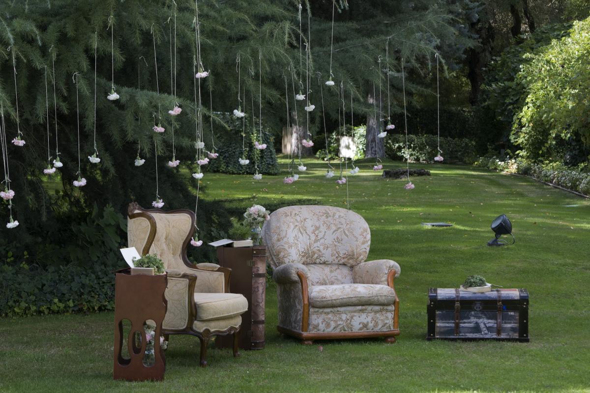 Colores-de-boda-photooboth-claveles-suspendidos-laura-y-raul_0140