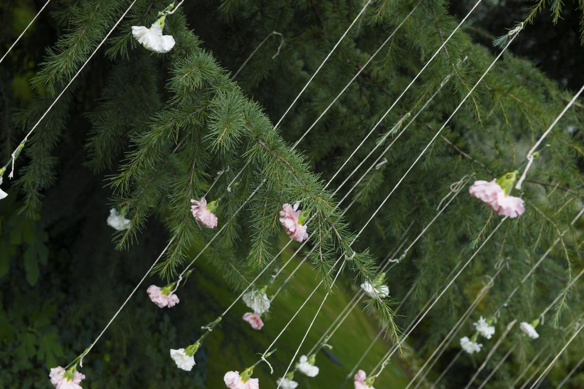 Colores-de-boda-photooboth-claveles-suspendidos-laura-y-raul_0007