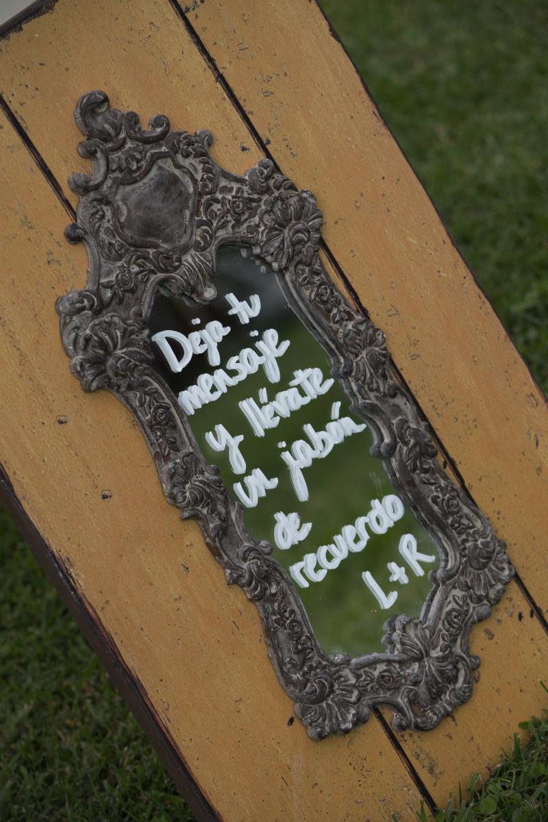 Colores-de-boda-libro-de-firmas-laura-y-raul_0105