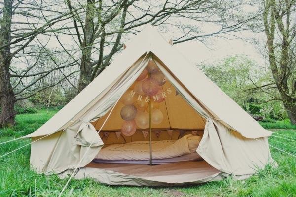 colores-de-boda-decoracion-tipi-4