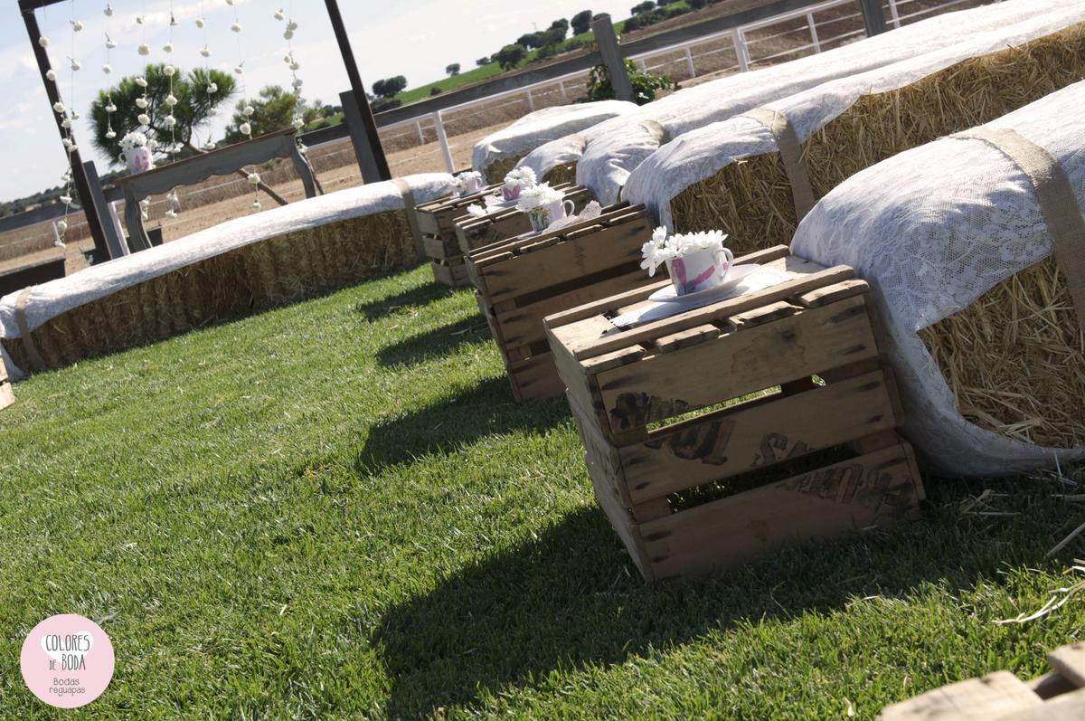 colores-de-boda-detalle-ceremonia-civil-pacas-heno