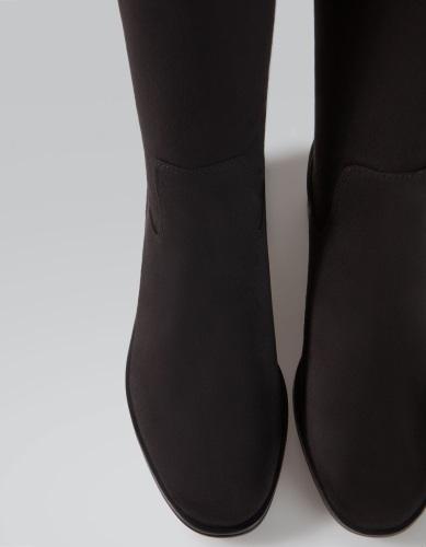 botas stradivarius