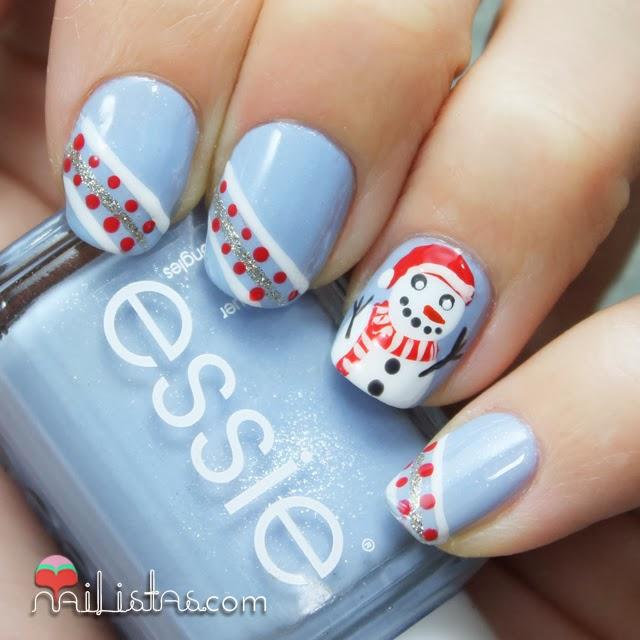 Uñas decoradas de Navidad con muñeco de nieve