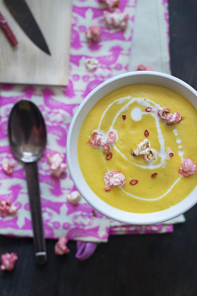 vrema de calabaza asada y coco Crema de calabaza asada con coco y palomitas