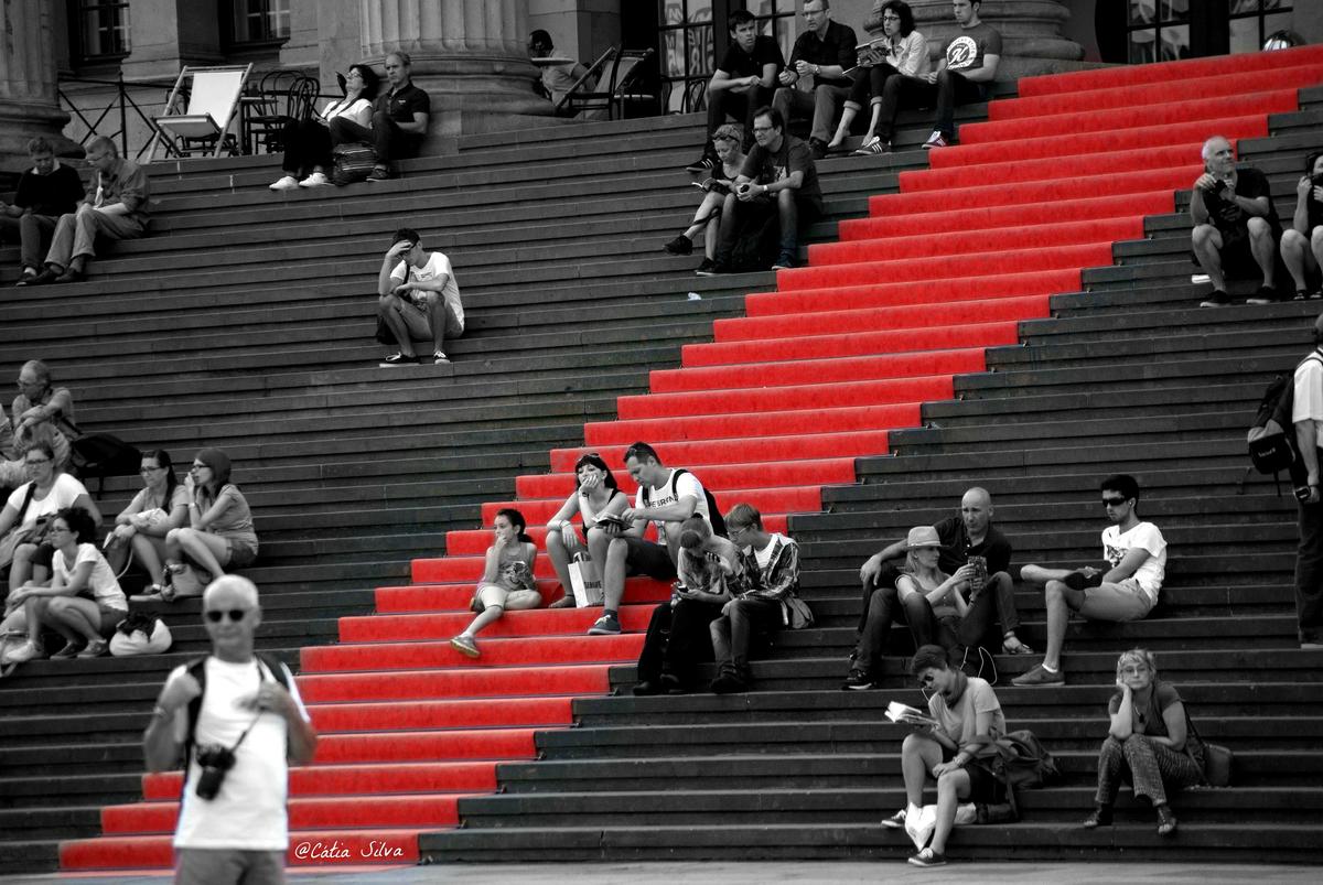 Berlin Black withe and red (4)