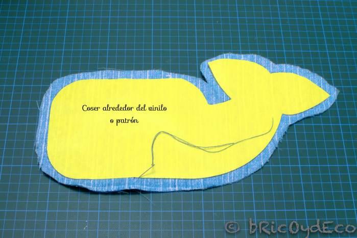 regalos-diy-para-navidad-ballena-tela-paso3
