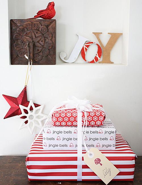 Especial Navidad: todo lo que debes tener para envolver regalos | Bricolaje