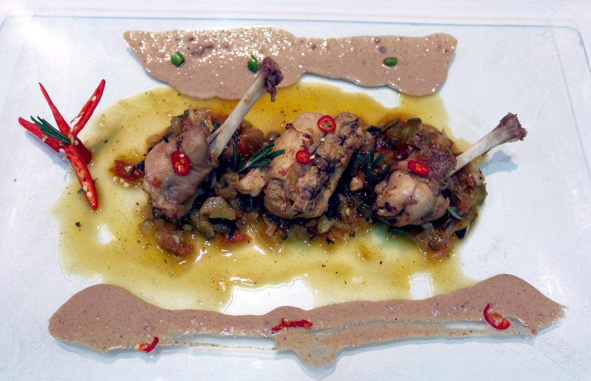 Elplato recien emplatado