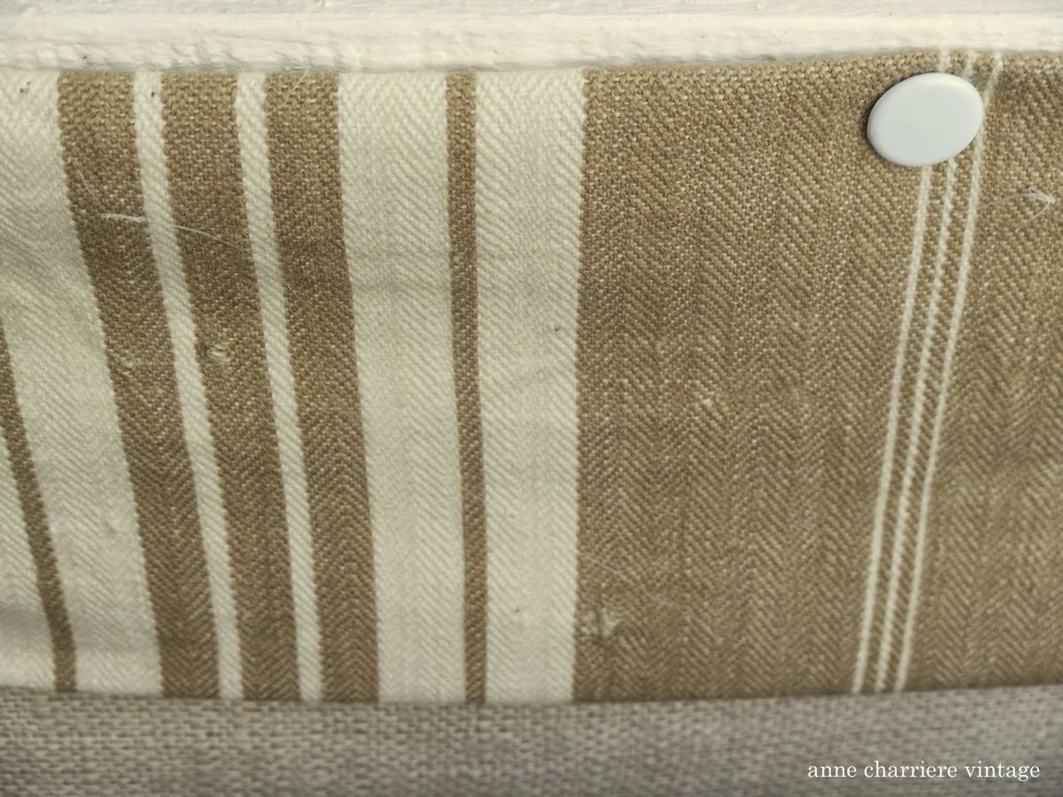 anne charriere, forrar baúl, line old trunk, habiller vieille malle, 