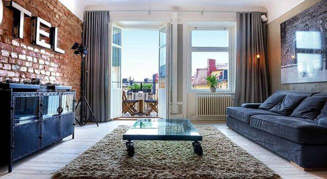 Pequeño apartamento estilo industrial