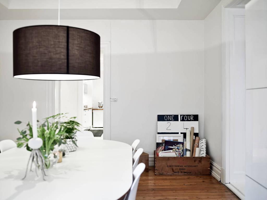 Un apartamento contemporáneo con toques Ikea.