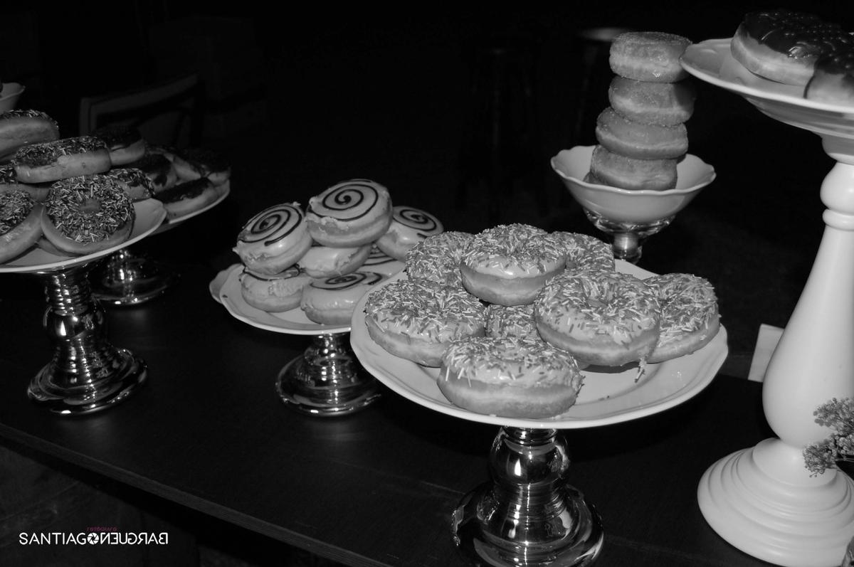 colores-de-boda-buffet-donuts-6