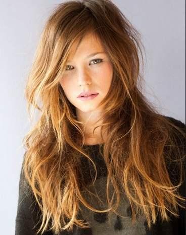 Peinados-para-fiestas-de-fin-de-año-2014-wet-look-aspecto-mojado-fishtail-cola-de-pez-primavera-verano-2014-tendencias-4