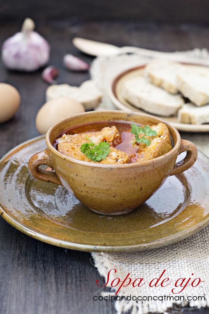 sopa de ajo Las mejores recetas de sopas y cremas para el invierno