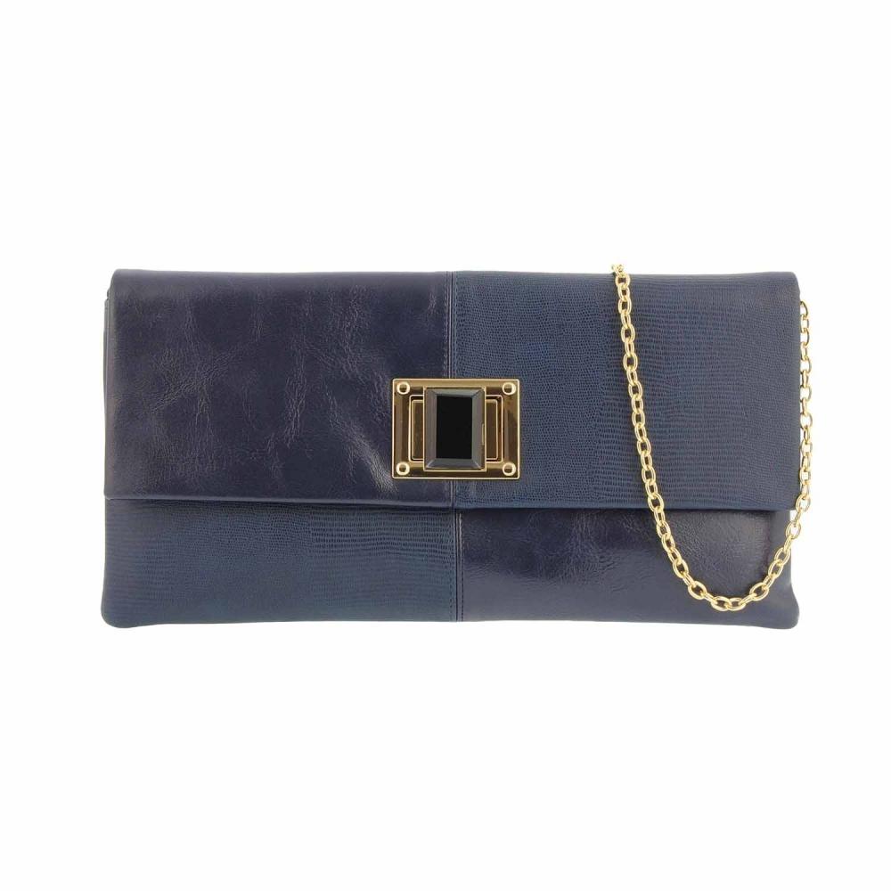 cartera-con-solapa-y-broche-dorado-con-piedra-1