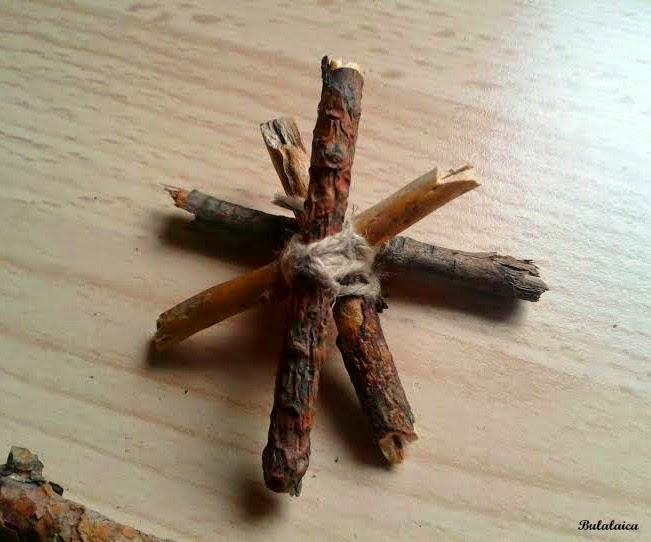 DIY: Arbolito de Navidad con palos