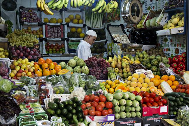 ceuta mercado fruta Ceuta: las 10 cosas que no te puedes perder 