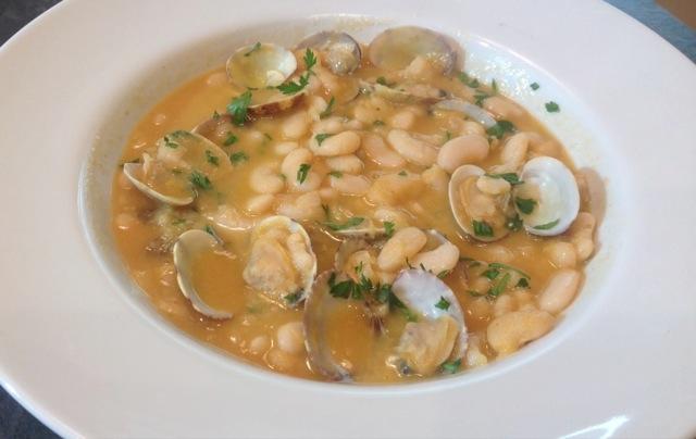 Alubias con Almejas49