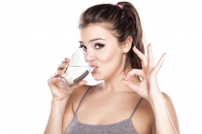7 razones para beber más agua