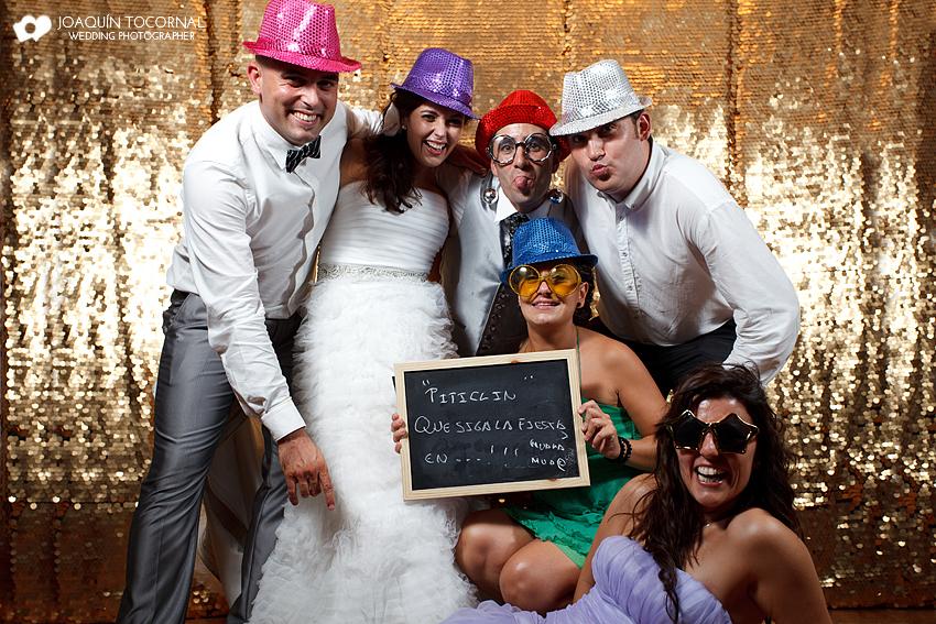 ¿Que Tal un Photocall Divertido en la Boda?