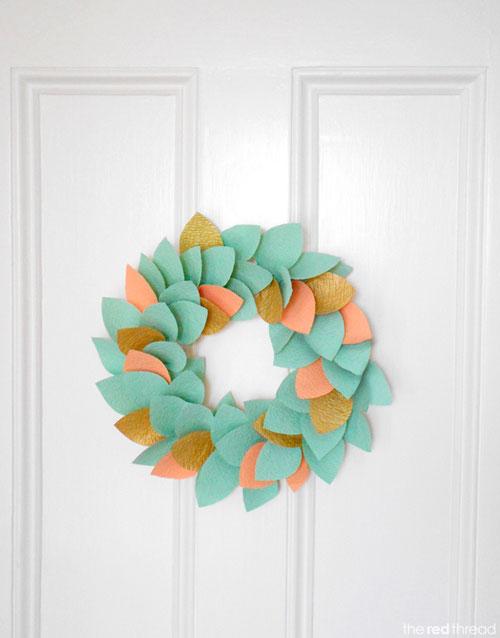 tutorial corona de navidad con hojas pastel