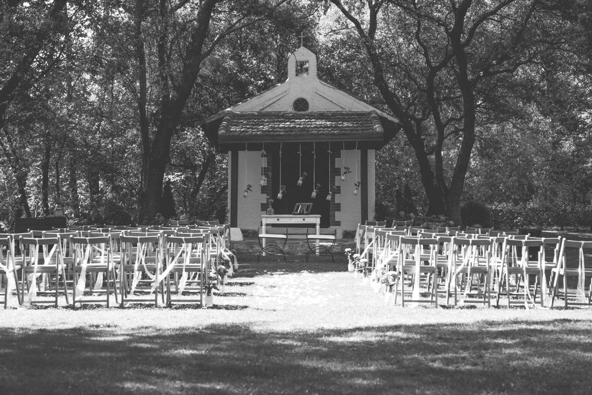 colores-de-boda-27-ceremonia-civil-encaje