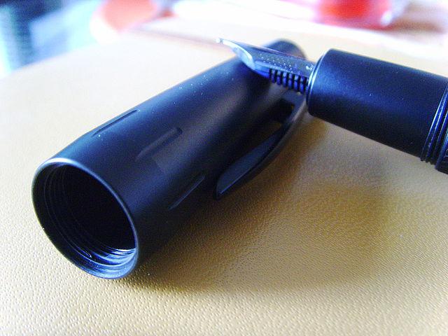 Pluma estilográfica Faber