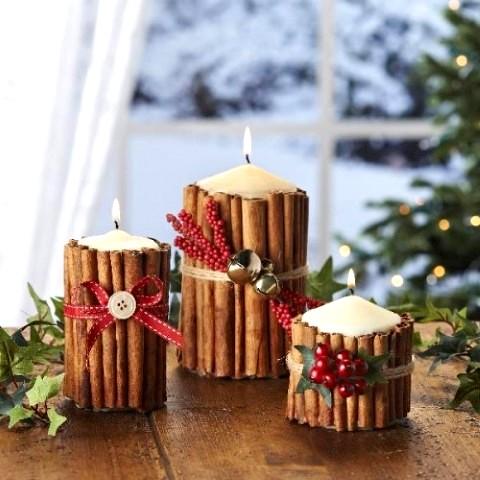 http://www.myeasyrecipes.net/diy-christmas-table-centerpieces-ideas/