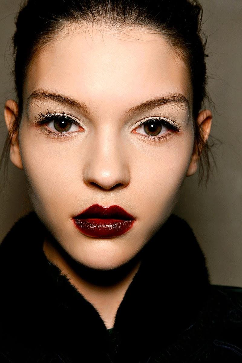 tendencias_maquillaje_otono_invierno_2013_labios_burgundy_241907686_800x
