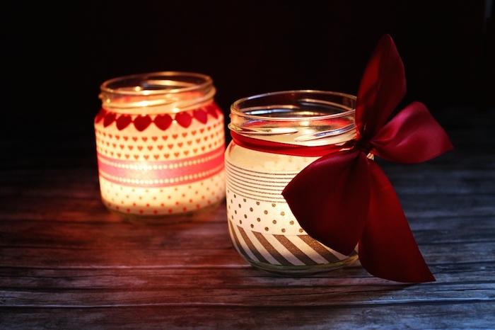 Botes con velas y whasi tape para navidad