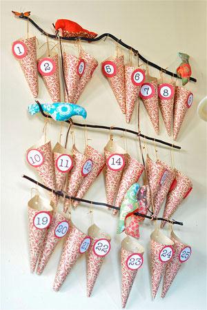 manualidades hechas con cucuruchos de papel