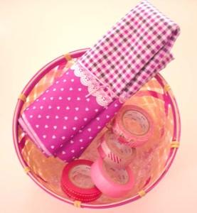 Manualidades para el hogar. Pack Regalo Scrapbooking Magenta