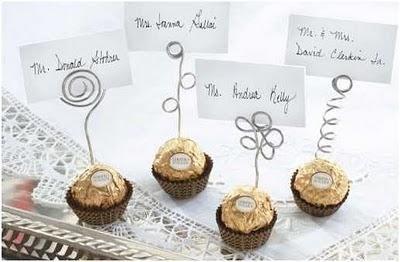 poner el nombre de los invitados en la mesa de forma original