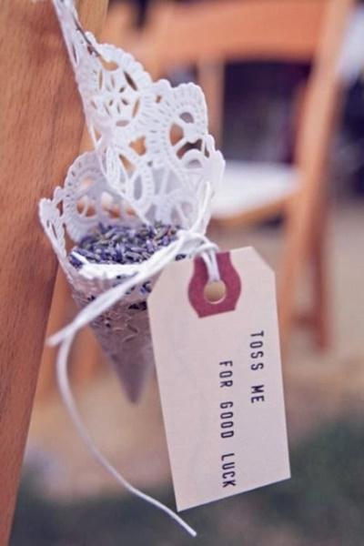 EDISEE_bodas_vintage_sillas_ceremonia_Diana_Feldhaus (20)
