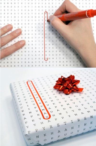 papel de regalo original simulando una sopa de letras