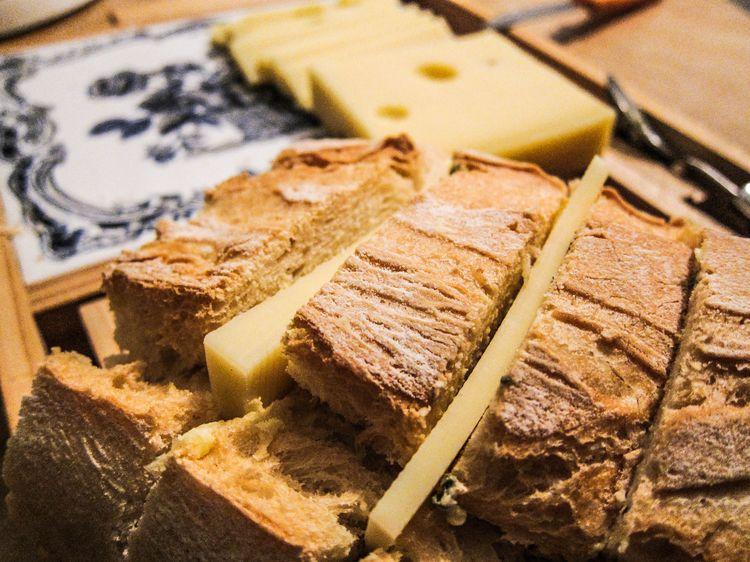 pan-de-ajo-con-queso-