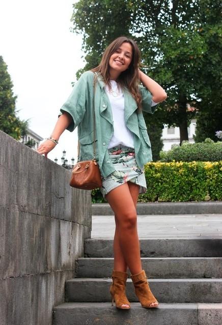 front-row-shop-jackets-carolina-herrera-ankle-boots-booties~look-main-single