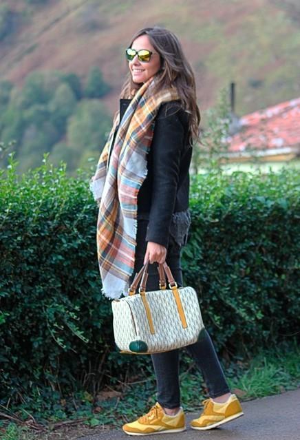 carolina-herrera-saffron-reebok-dark-green~look-main-single