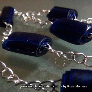 Bisutería realizada con botellas de plástico recicladas. Collares, pendientes, colgantes. Jewelry made out of recycled plastic bottles Reciclado Creativo by Rosa Montesa