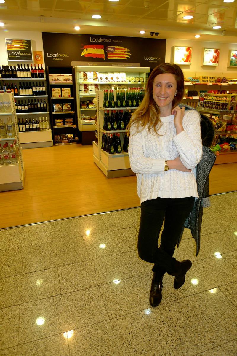 to the airport livelovepolly by paula casielles 1