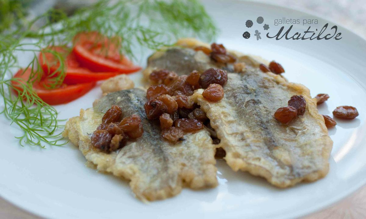 Bacaladitos con uvas pasas al Albariño