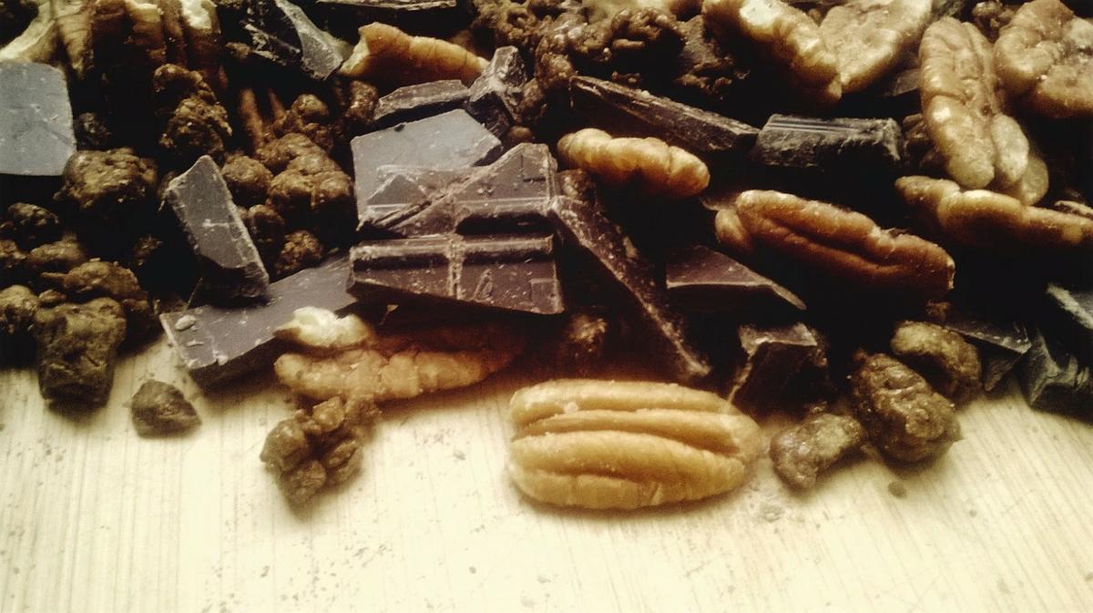 Chocolate Bourbon Pecan Pie | Bruni