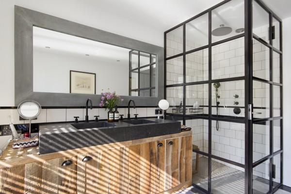 baño de estilo industrial 2