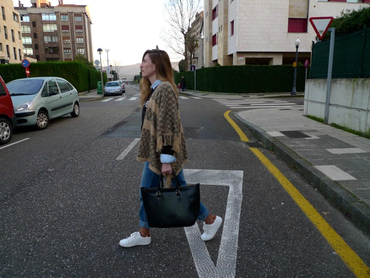 poncho hipster livelovepolly by paula casielles 5