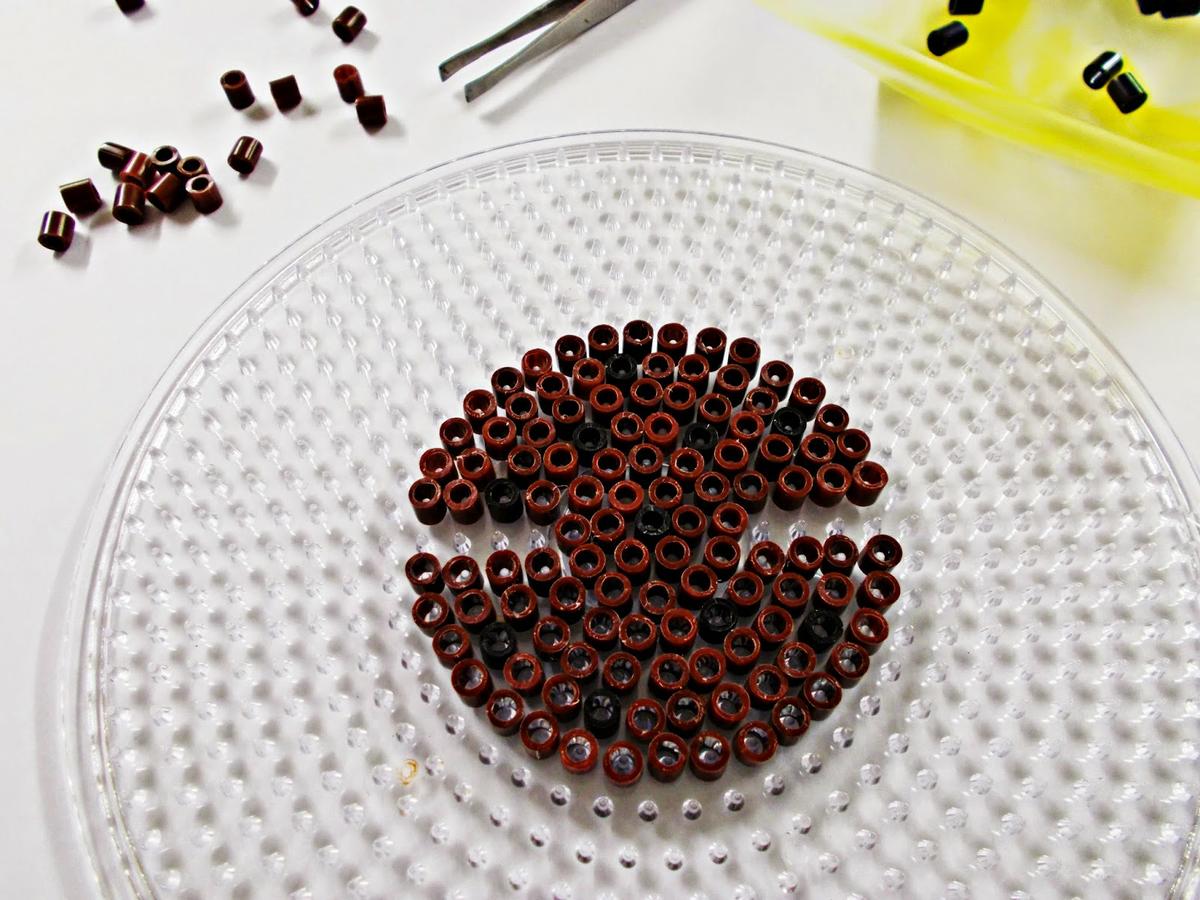 DIY-Hama Beads-ideas-galleta-cookie-guarda auriculares-cables-organizador-4