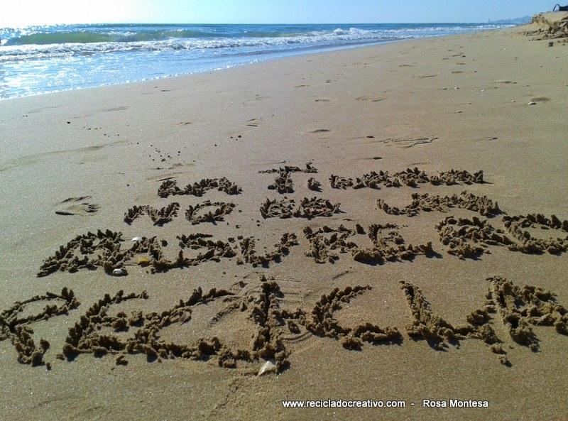 La Tierra no es un basurero, recicla Frases de Reciclado Creativo - Rosa Montesa