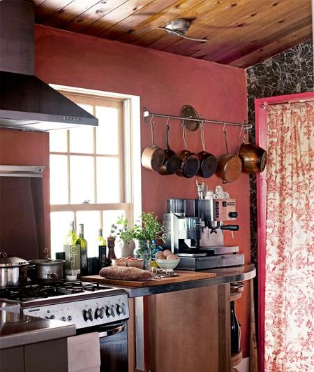 06-hbx-rust-red-kitchen-1111-lgn-21665429