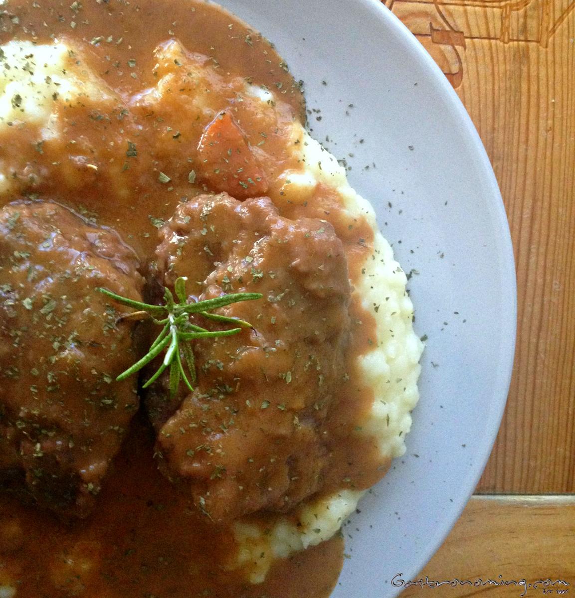 Carrilleras de cerdo ibérico al vino tinto