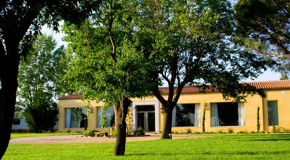 Vista-frontal-de-El-Espliego-Finca